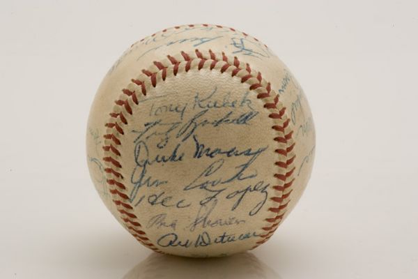 1959 New York Yankee Team Signed Baseball 