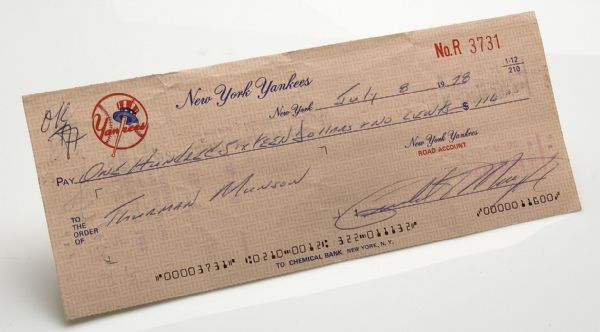 Thurman Munson Endorsed New York Yankee Payroll check  