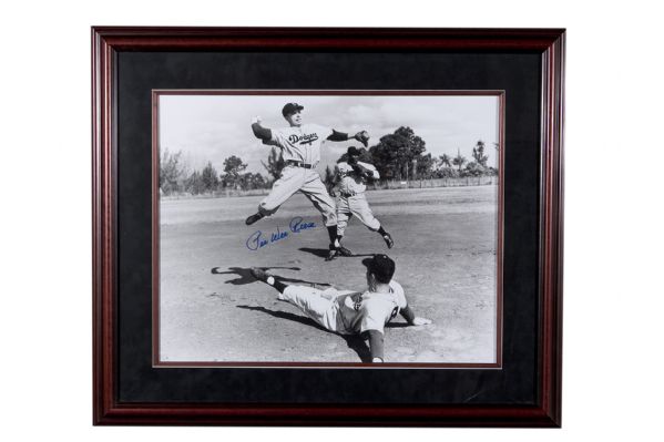 Pee Wee Reese Autographed 16x20 Photo
