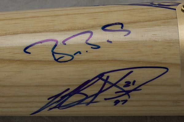 San Francisco Giants Limited Edition Signed Bat & Baseball w/ Barry Bonds (2)  