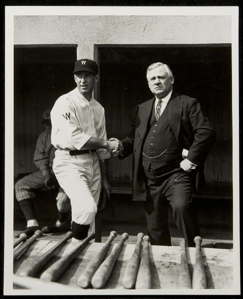 1924 World Series Photograph w/ McGraw and Harris