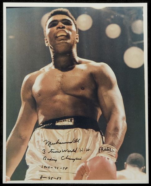 Muhammad Ali Autographed 8x10 Photo 