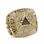 2002 SHAQ ONEAL LOS ANGELES LAKERS WORLD CHAMPIONSHIP 14K GOLD AND DIAMOND RING (MADE FOR FRIEND)