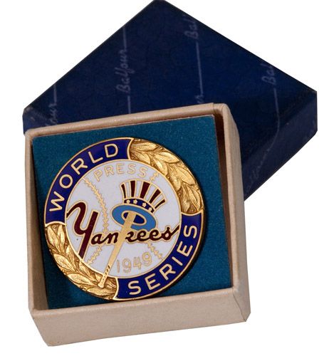 1949 NEW YORK YANKEES WORLD SERIES PRESS PIN IN ORIGINAL BOX
