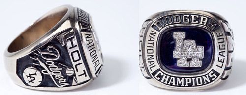 GOLDIE HOLTS 1974 LOS ANGELES DODGERS NLCS CHAMPIONSHIP RING