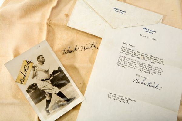 BABE RUTH SIGNED 5X7 PHOTO, SIGNED LETTER AND SIGNED NAPKIN