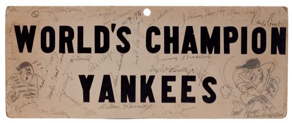 1938 NEW YORK YANKEES "WORLDS CHAMPION YANKEES" TEAM SIGNED DISPLAY