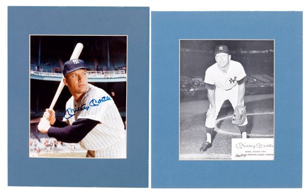 MICKEY MANTLE SIGNED 8X10 COLOR PHOTO AND (3) VINTAGE AD DISPLAYS