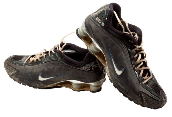 ALEX RODRIGUEZ NEW YORK YANKEES GAME-USED CLEATS