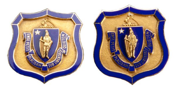 RED AUERBACHS 1966 GOLD AND ENAMEL CUFFLINKS WITH MASSACHUSETTS STATE EMBLEM
