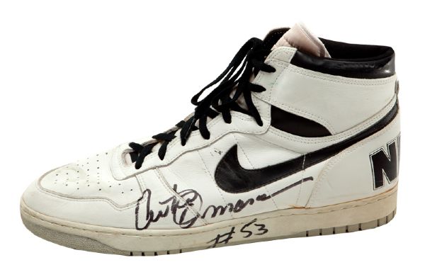 ARTIS GILMORE GAME USED SNEAKER SIGNED AND PRESENTED TO JULIUS "DR. J" ERVING