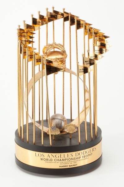 1981 LOS ANGELES DODGERS WORLD SERIES TROPHY
