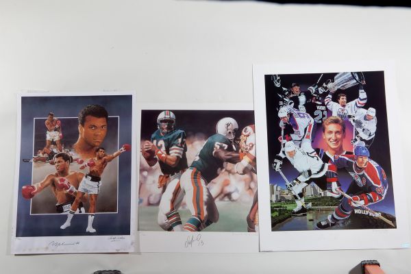 LOT OF (3) SUPERSTAR SIGNED LIMITED EDITION LITHOGRAPHS INC. MARINO (684/950), ALI (214/300), AND GRETZKY (360/880)