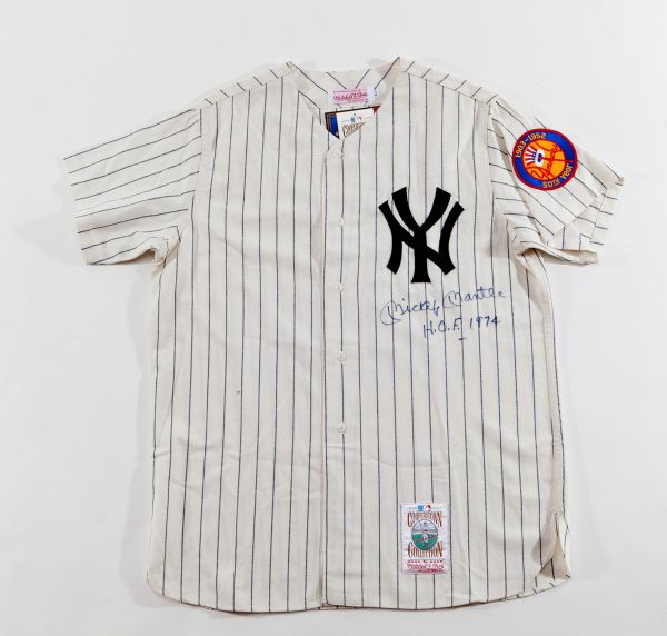 MICKEY MANTLE SIGNED MITCHELL AND NESS REPLICA JERSEY WITH HOF NOTATION