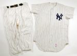 INCREDIBLE 1972 THURMAN MUNSON NEW YORK YANKEES HOME UNIFORM (ONLY KNOWN MUNSON FLANNEL UNIFORM) FROM MUNSON ESTATE (MEARS A9.5)