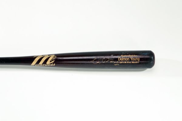 2011 DELMON YOUNG AUTOGRAPHED MARUCCI PROFESSIONAL MODEL GAME USED BAT (LOA FROM DMITRI YOUNG)