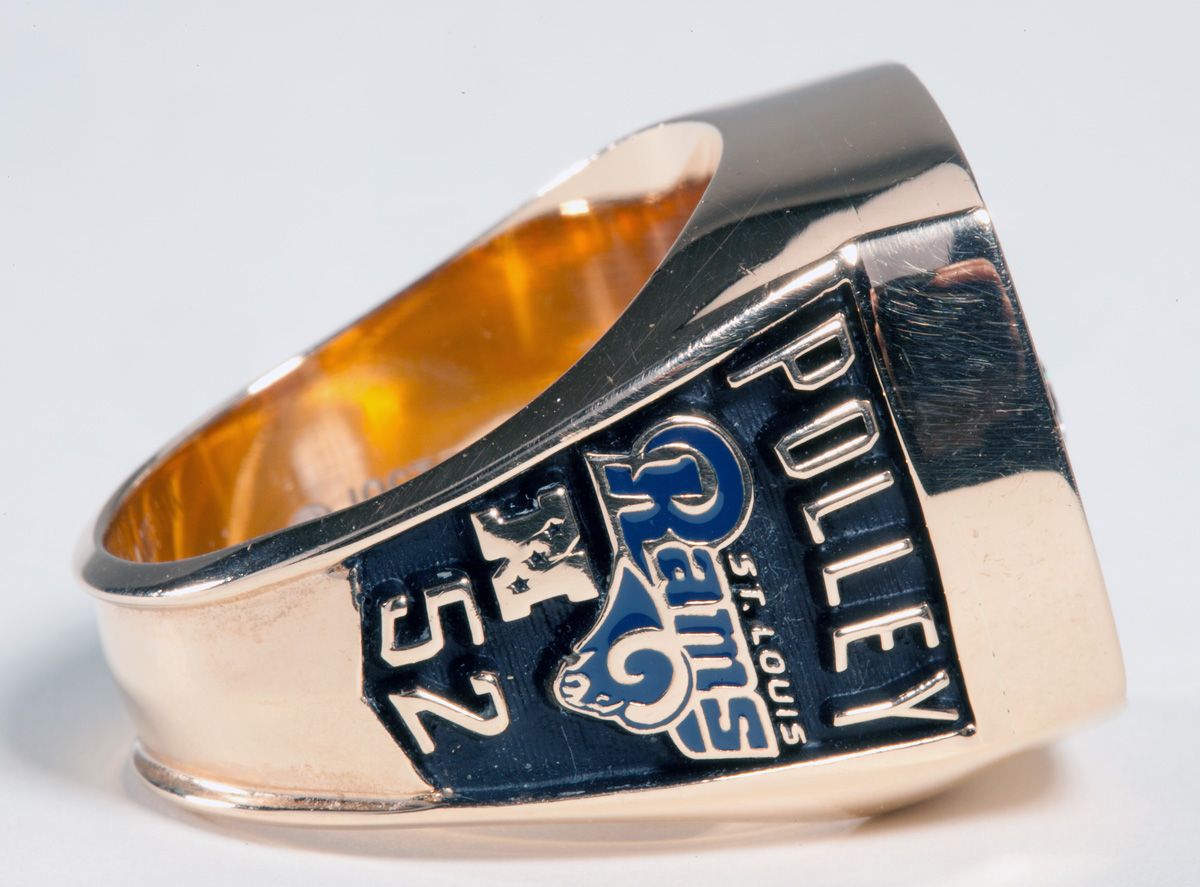 Lot Detail - 2001 ST. LOUIS RAMS NFC CHAMPIONSHIP RING PRESENTED TO PLAYER  TOMMY POLLEY