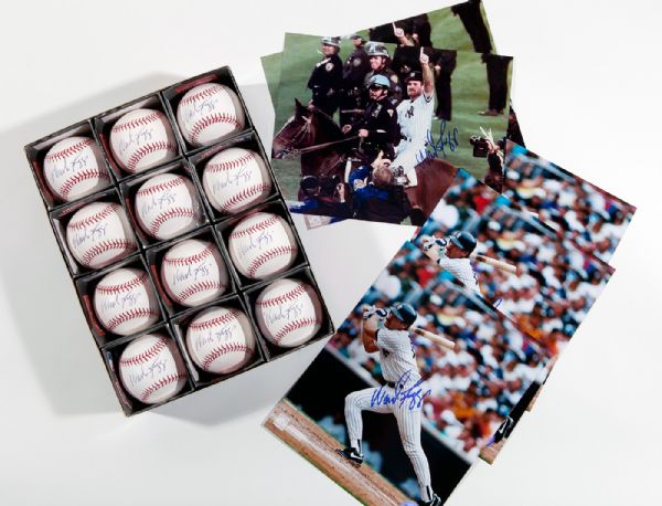 WADE BOGGS LOT OF (12) SINGLE SIGNED BASEBALLS AND (5) SINGLE SIGNED 8 X 10 PHOTOS