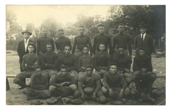 EARLY 1900S POSTCARD FEATURING AFRICAN-AMERICAN FOOTBALL TEAM