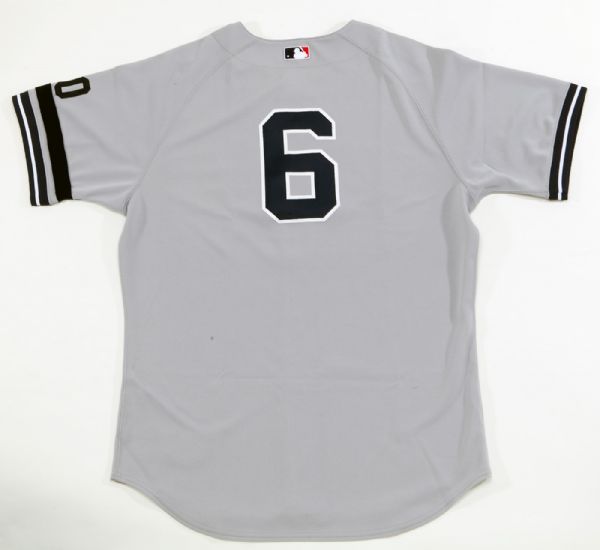 2007 NEW YORK YANKEES JOE TORRE GAME ISSUED ROAD GRAY JERSEY WITH # 10 "RIZZUTO ARM BAND" - STEINER