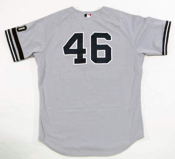 2007 NEW YORK YANKEES ANDY PETTITTE GAME ISSUED ROAD GRAY JERSEY WITH # 10 "RIZZUTO ARM BAND" - STEINER