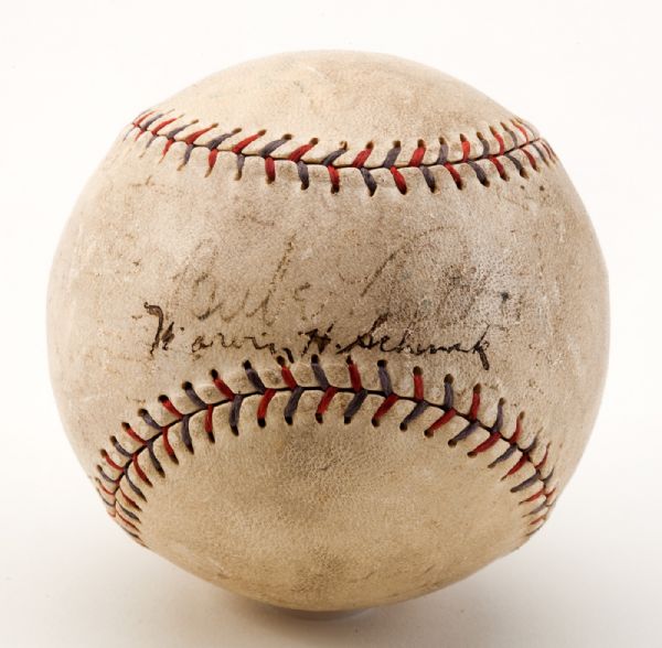 CIRCA 1929 NEW YORK YANKEES OAL TEAM SIGNED BASEBALL WITH BABE RUTH