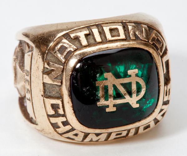 1977 NOTRE DAME NCAA FOOTBALL AUTHENTIC NATIONAL CHAMPIONSHIP RING