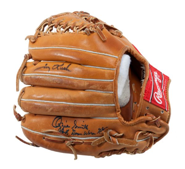 OZZIE SMITH’S LAST GAME WORN RAWLINGS FIELDER’S GLOVE SIGNED AND INSCRIBED