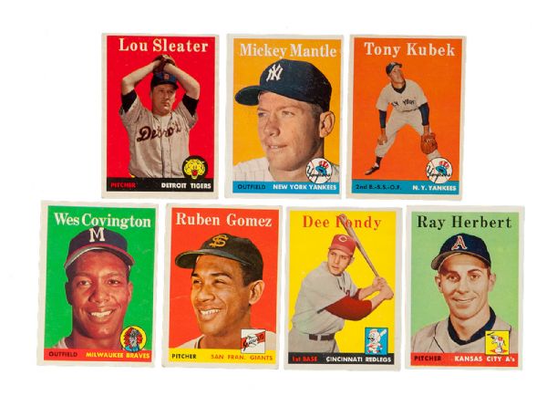 1958 TOPPS BASEBALL LOT OF APPROXIMATELY 250 CARDS INC. MANTLE