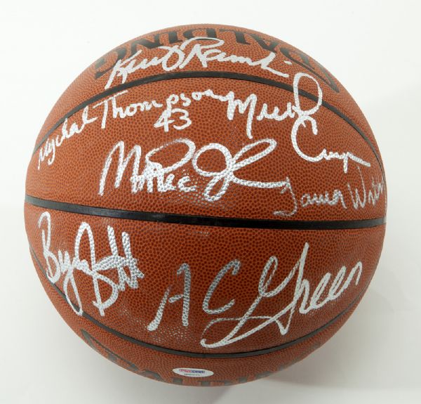1987-88 LOS ANGELES LAKERS TEAM SIGNED BASKETBALL
