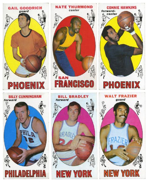1969-70 TOPPS (14) AND 1970-71 TOPPS (2) BASKETBALL LOT OF 16 WITH MANY HALL OF FAMERS