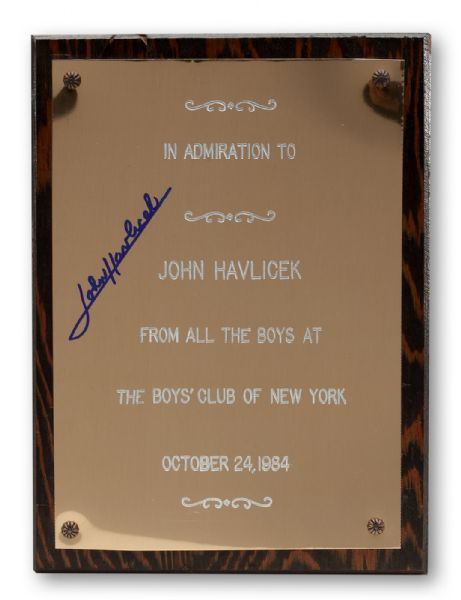 JOHN HAVLICEKS SIGNED 1984 BOYS CLUB OF NEW YORK AWARD (HAVLICEK LOA)