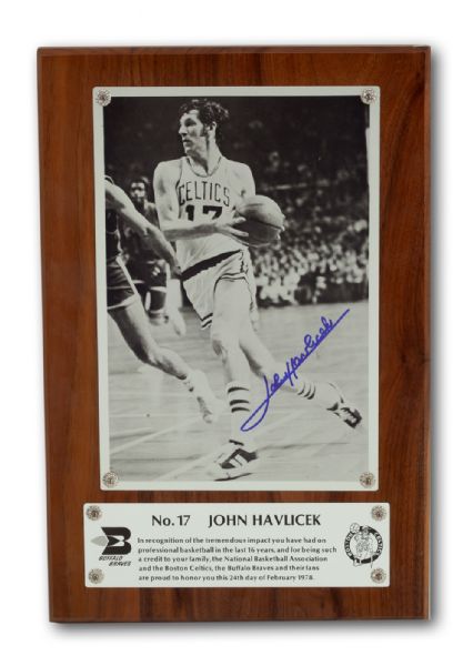 JOHN HAVLICEK’S 1978 SIGNED FINAL SEASON AWARD PRESENTED BY THE BUFFALO BRAVES (HAVLICEK LOA)