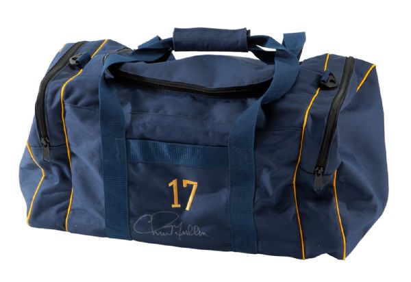  CHRIS MULLINS GOLDEN STATE WARRIORS TEAM ISSUED AND SIGNED TRAVEL BAG (MULLIN LOA)