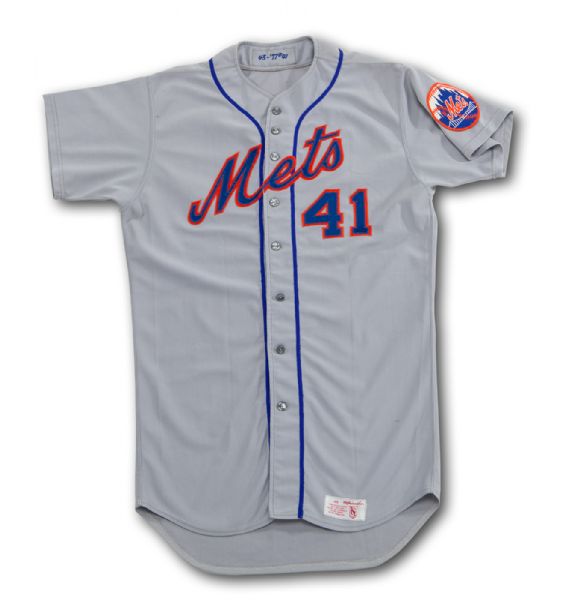 1977 TOM SEAVER NEW YORK METS GAME WORN ROAD JERSEY (MEARS A10) 