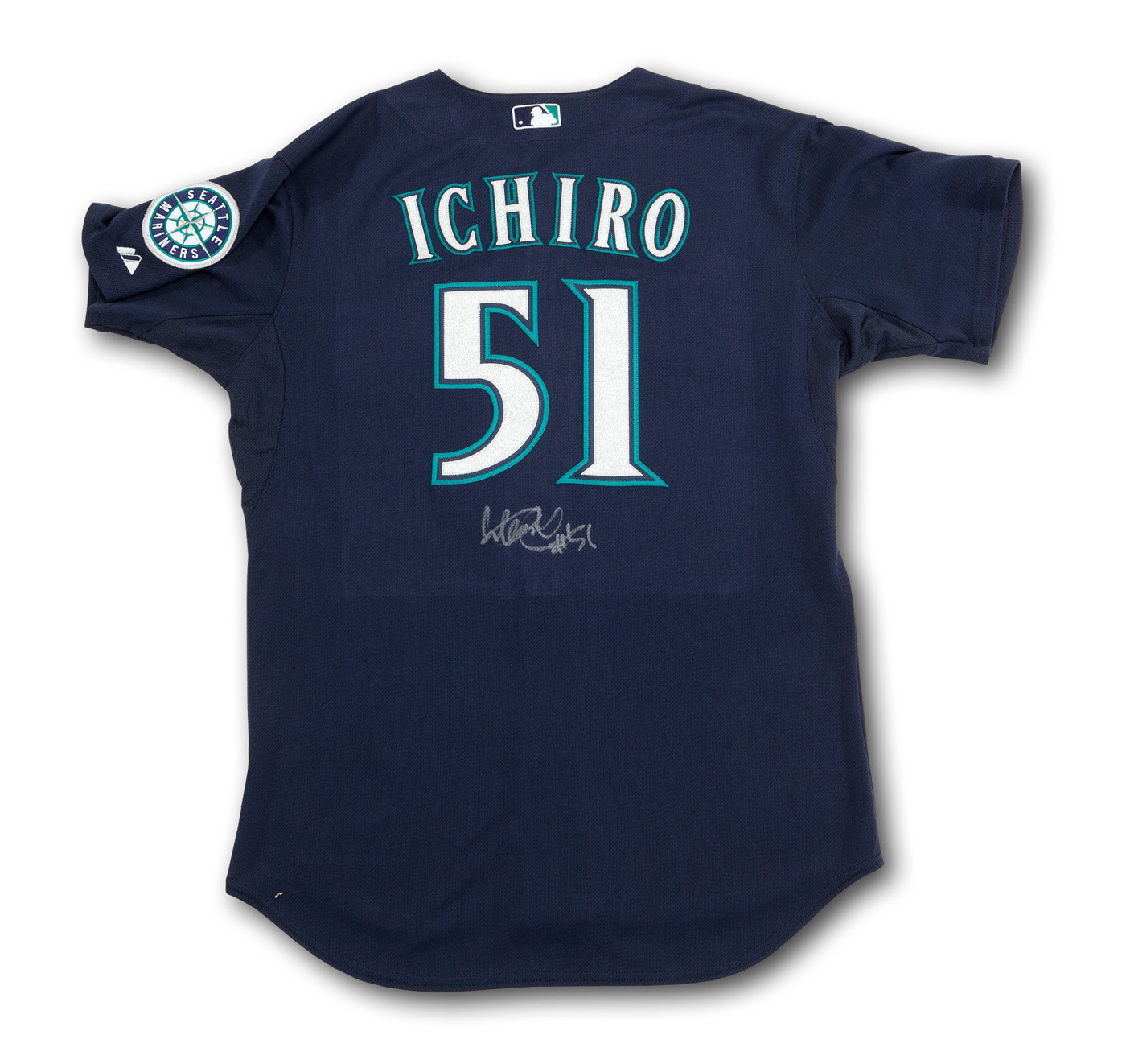 Mariners Care Charity Night: Ichiro Suzuki Autographed Jersey (2001-2012  era)