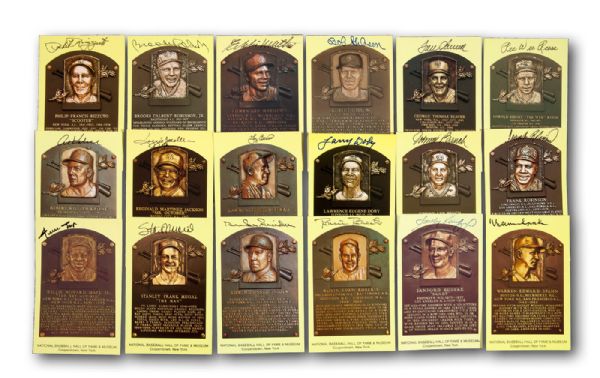 ROLLIE FINGERS LOT OF (53) GOLD HALL OF FAME PLAQUE POSTCARDS (FINGERS LOA) 