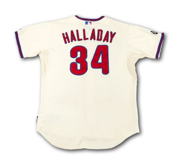 AUGUST 8, 2010 ROY HALLADAY SIGNED PHILADELPHIA PHILLIES GAME WORN HOME JERSEY FROM CY YOUNG SEASON - 6-5 VICTORY VS. METS, HALLADAY 14TH WIN (MLB AUTH.) 
