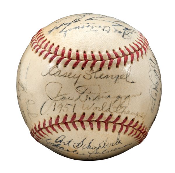  1951 WORLD CHAMPION NEW YORK YANKEES TEAM SIGNED BASEBALL WITH EXCEPTIONAL MANTLE ROOKIE SIGNATURE
