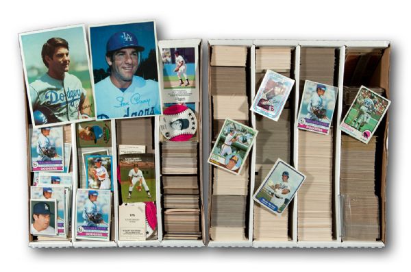 STEVE GARVEYS PERSONAL COLLECTION OF HIS TOPPS BASEBALL CARDS FROM 1972 - 1982 (5000 ESTIMATED COUNT) (GARVEY LOA) 