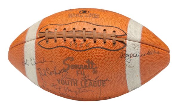 1966 SUPER BOWL 1 CHAMPION GREEN BAY PACKERS TEAM SIGNED FOOTBALL WITH 47 SIGNATURES PSA/DNA AUTHENTIC