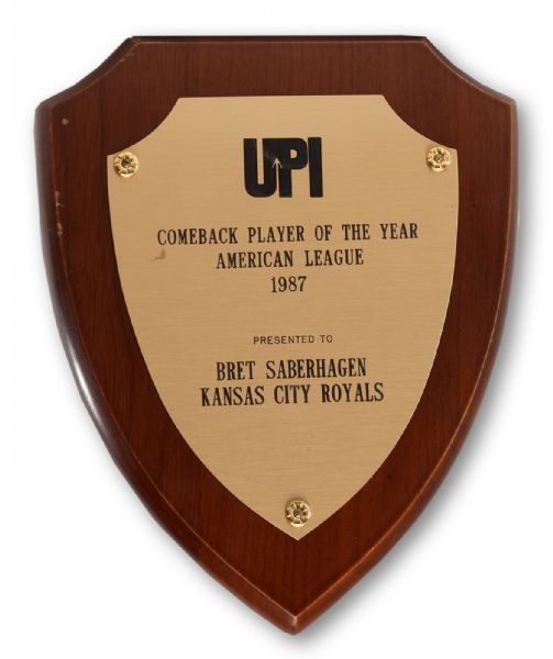 BRET SABERHAGENS 1987 UPI AMERICAN LEAGUE COMEBACK PLAYER OF THE YEAR AWARD PLAQUE (SABERHAGEN LOA) 