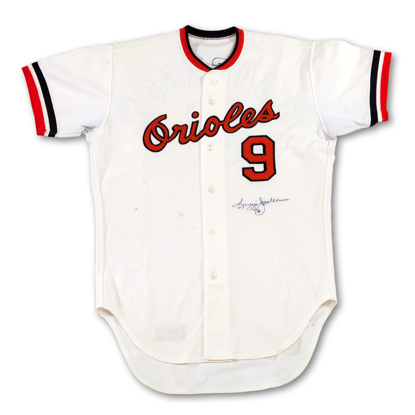 Lot Detail - 1976 REGGIE JACKSON BALTIMORE ORIOLES GAME WORN SIGNED HOME  JERSEY (MEARS A10)