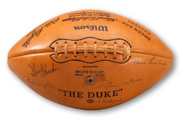 OUTSTANDING 1965 GREEN BAY PACKERS NFL CHAMPIONS TEAM SIGNED FOOTBALL (46 SIGNATURES) INCL. LOMBARDI, STARR, NITCHKE AND HORNUNG