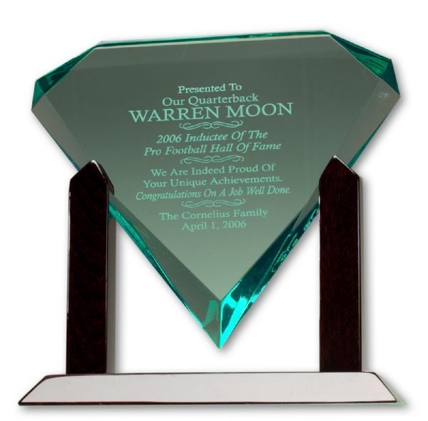 WARREN MOONS 2006 PRO FOOTBALL HALL OF FAME GLASS TROPHY PRESENTED BY THE CORNELIUS FAMILY (MOON LOA)