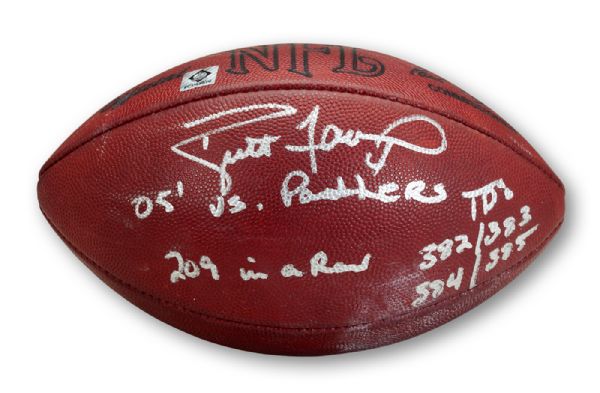 BRETT FAVRE 10/3/2005 GREEN BAY PACKERS GAME USED AND AUTOGRAPHED FOOTBALL 