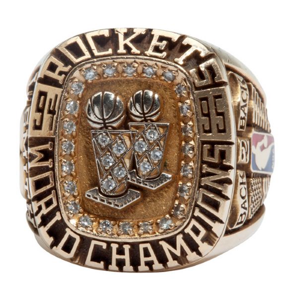 1994 -95 HOUSTON ROCKETS NBA CHAMPIONSHIP RING PRESENTED TO ASSISTANT COACH LARRY SMITH