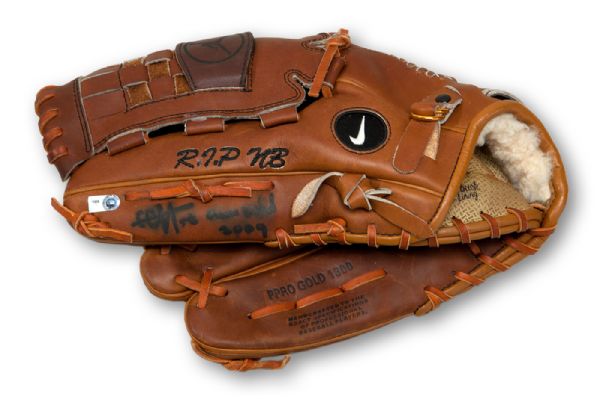 2009 C.C. SABATHIA GAME USED AND AUTOGRAPHED NIKE FIELDERS GLOVE INSCRIBED "GAME USED 2009"