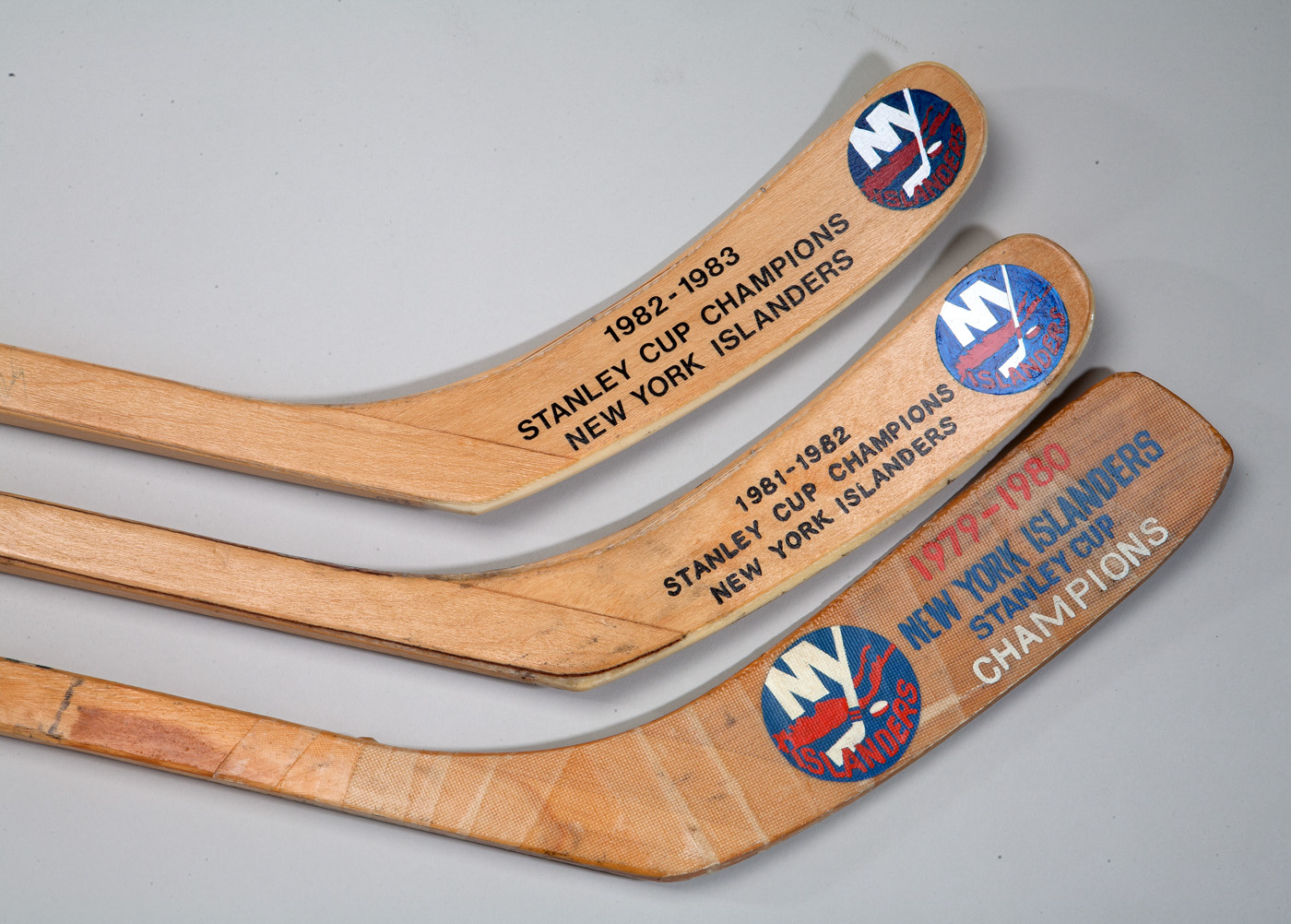 New York Islanders Hockey Puck Bulk Est 1972 Design Special Order - Sports Fan  Shop