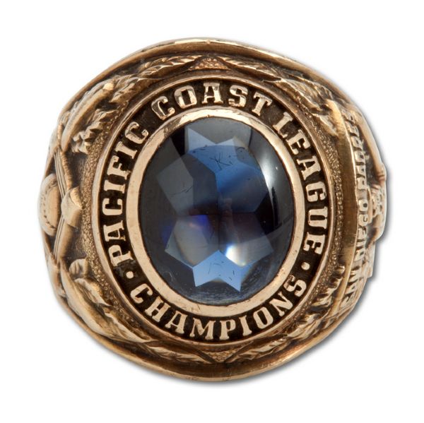 1964 PACIFIC COAST LEAGUE CHAMPION SAN DIEGO PADRES 10K GOLD RING (TED DAVIDSON)